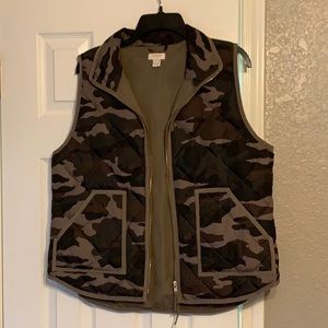 J Crew Camo puffer vest